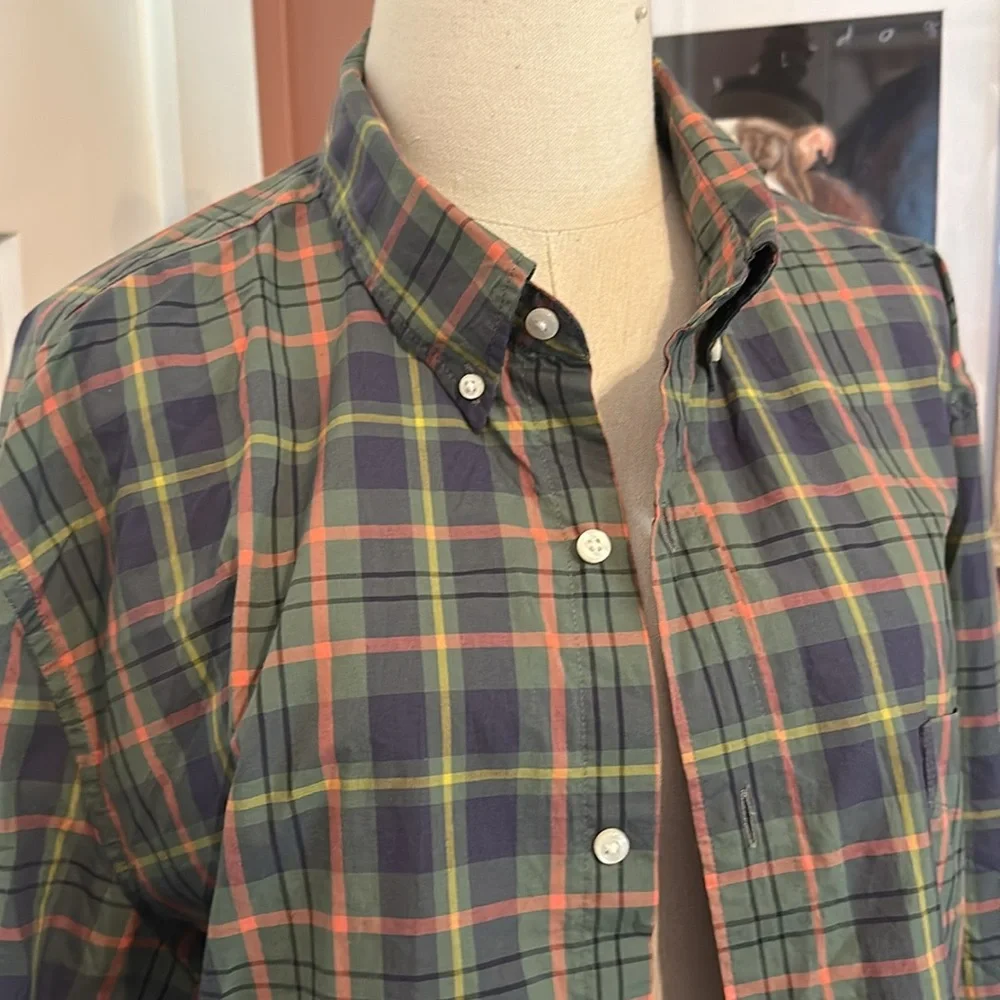 J.Crew Men’s plaid green blue 100’s 2-ply yarns Classic XL button down shirt